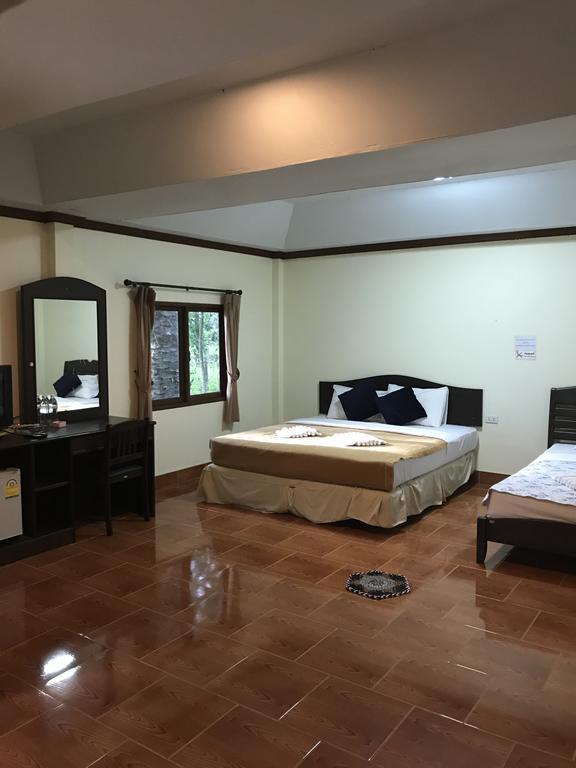 Cashew Nut Bungalows Otel Ao Nang Dış mekan fotoğraf